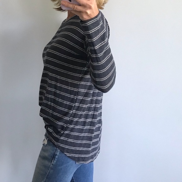 Navy & Creamy White Stripe Long Sleeve Top - Picture 5 of 6